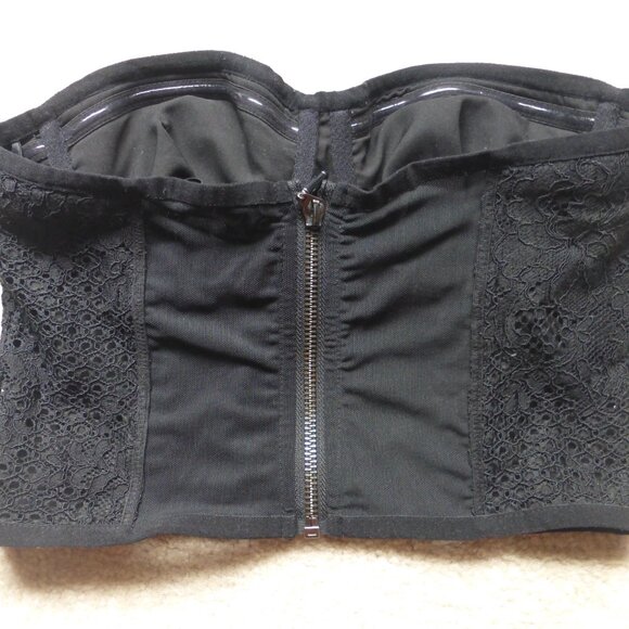 GUESS black floral eyelet pattern bustier top - Picture 2 of 8